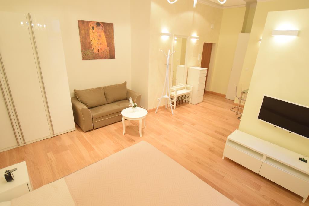 Elegant Apartment Foksal Warschau Exterior foto